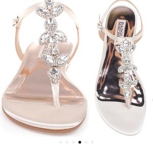 Women’s Badgley Mischka Sissi Crystal Embellished Sandal Size 9.5 Wedding Shoes